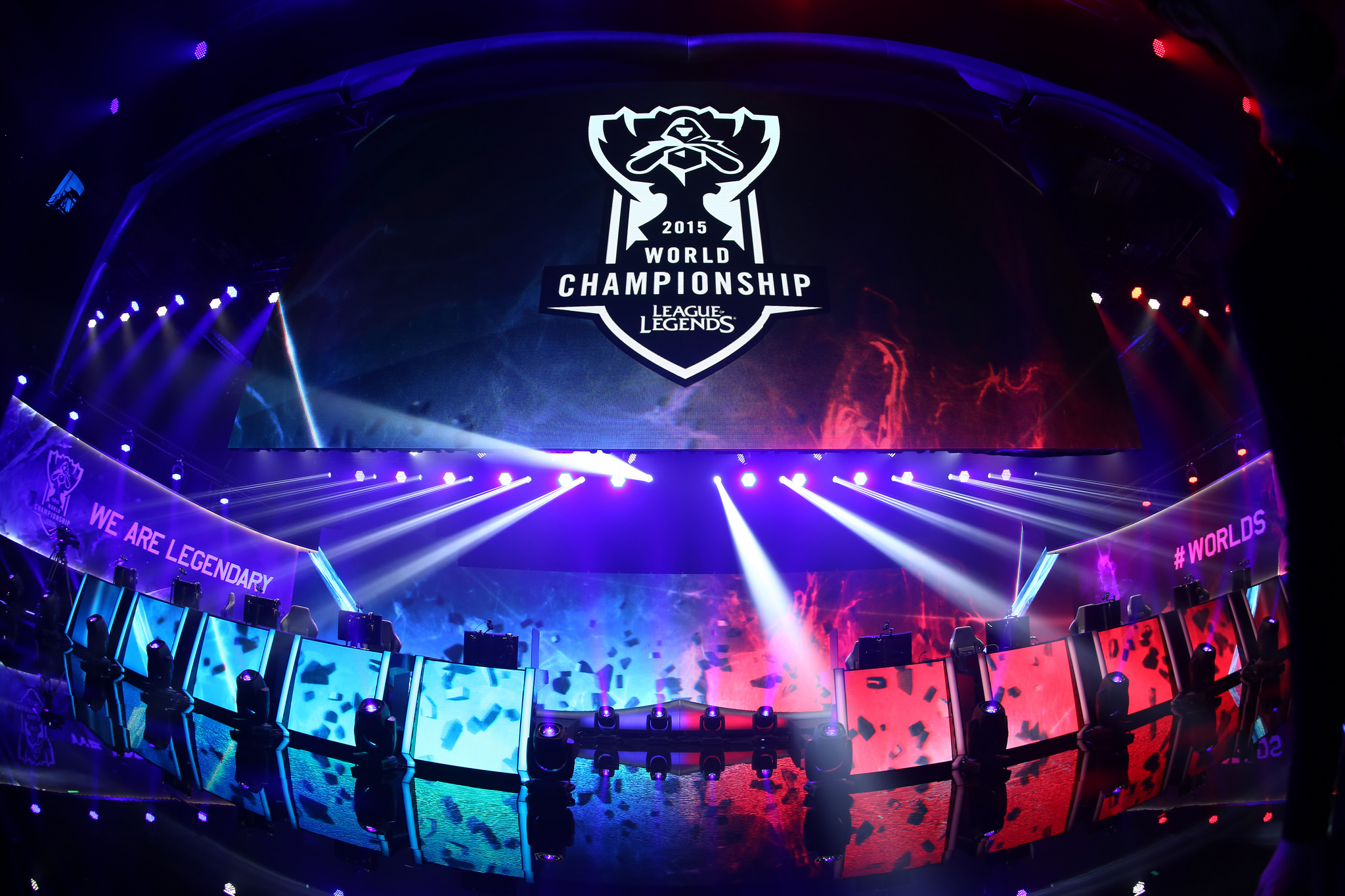 ESL 和 BLAST 宣布了 2027 年的比赛