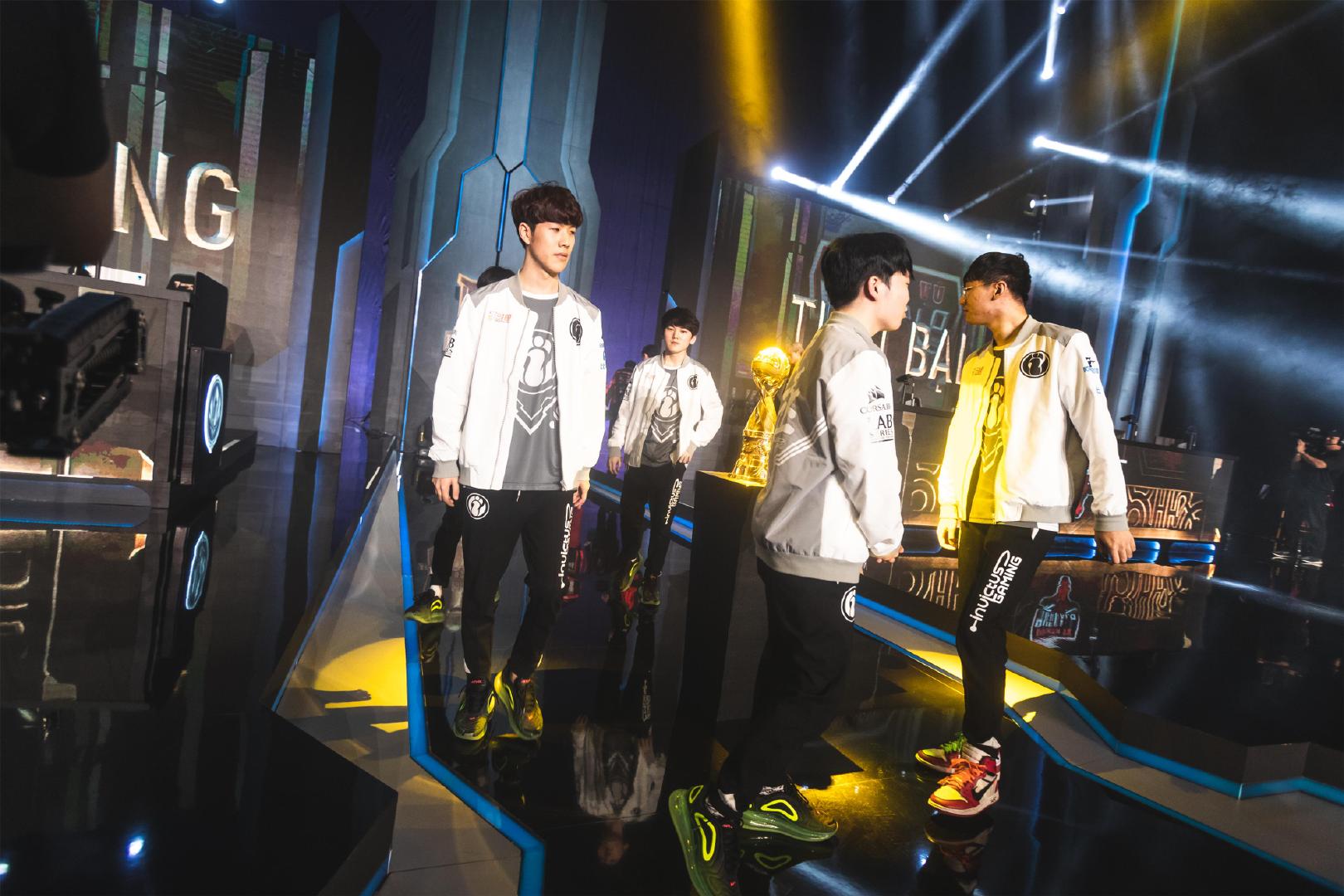 单骑救主 力挽狂澜 G2 2-1 战胜NiP完成复仇